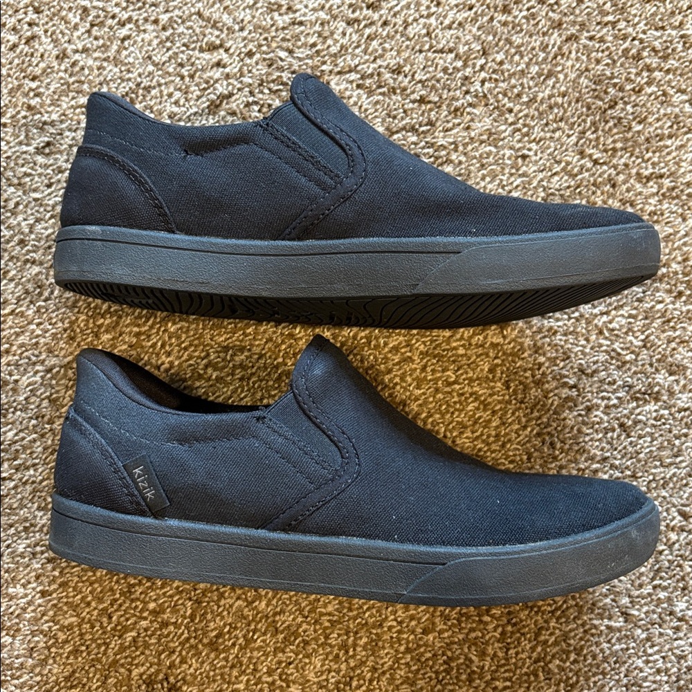 Kizik Venice Slip-on Sneaker Shoes - Picture 3 of 7